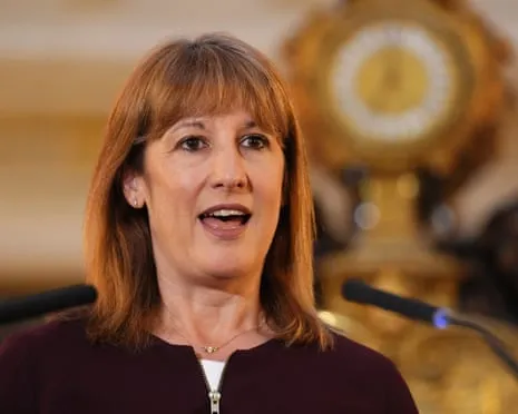 UK Chancellor Set to Attend Gambling Lobbyist's Function During Tax Review